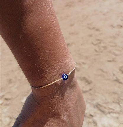 Glima Gold Evil Eye Bracelet – Dainty Hematite Amulet for Protection