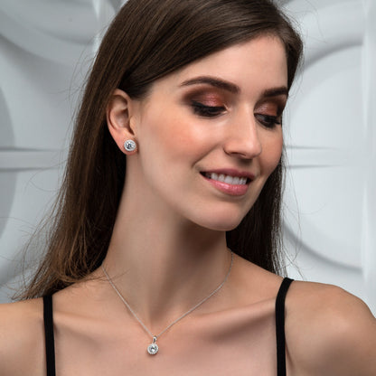 Elegant 925 Silver Necklace: Round Halo, Perfect Gift Idea