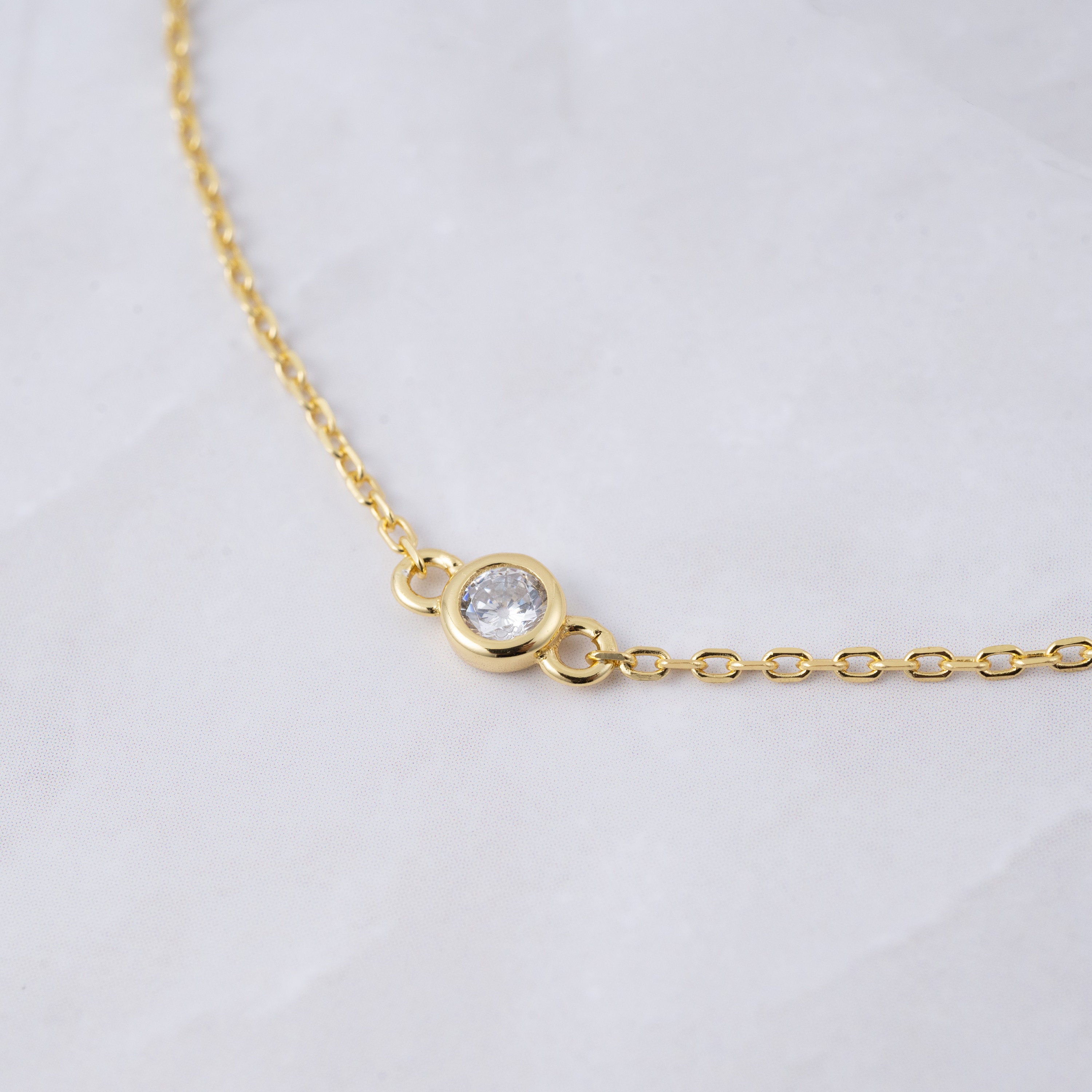 Glima Diamond Bracelet – Dainty Adjustable Gold Gift for Her