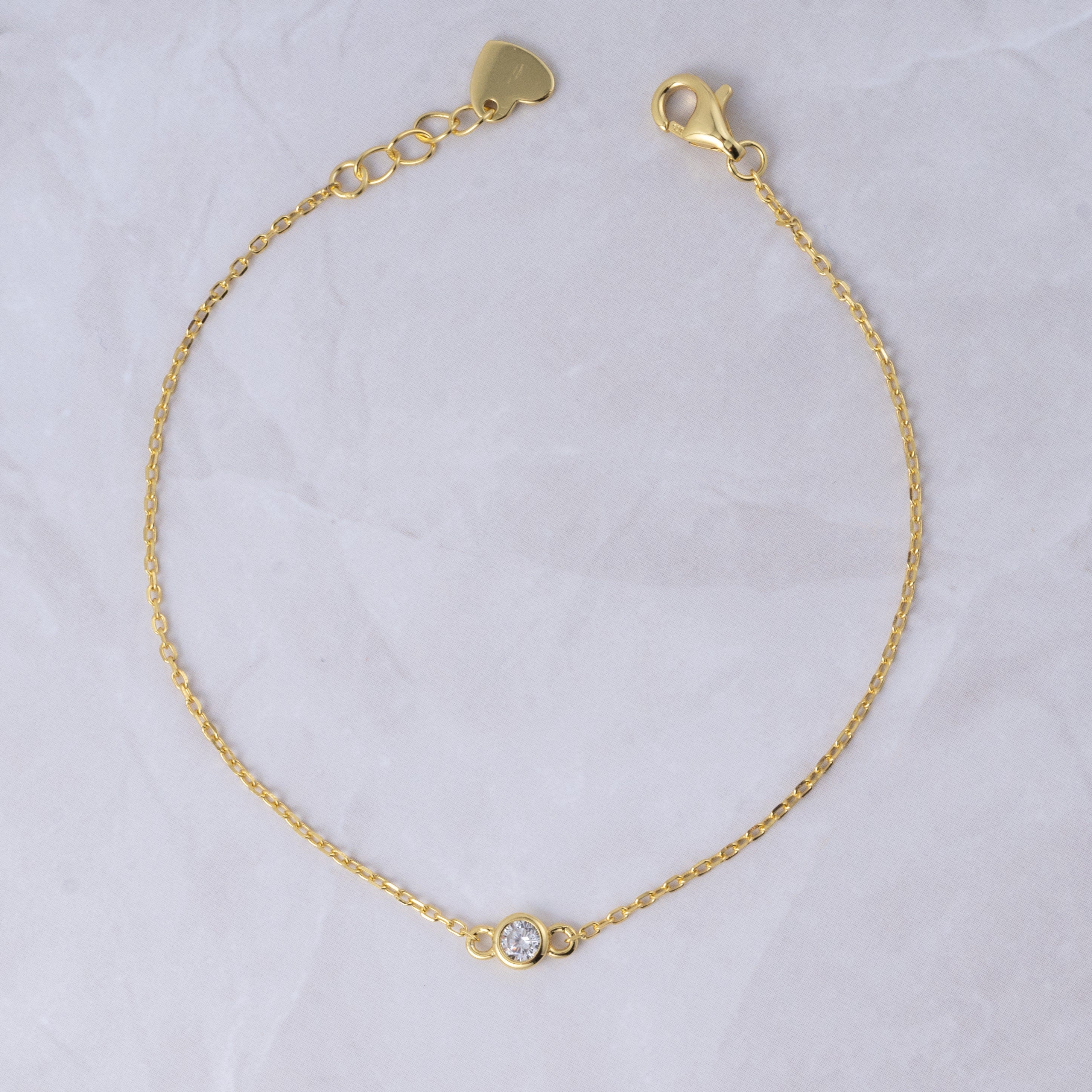 Glima Diamond Bracelet – Dainty Adjustable Gold Gift for Her