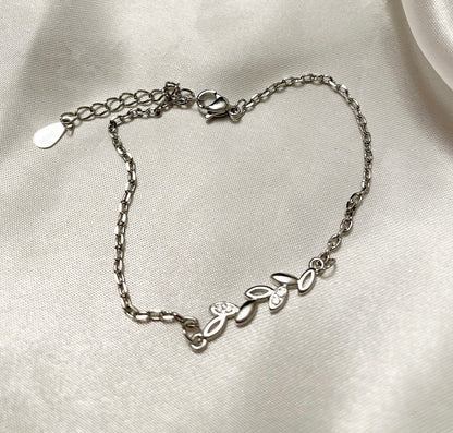 Glima Silver Leaves Bracelet – 925 Sterling with Crystal Charms