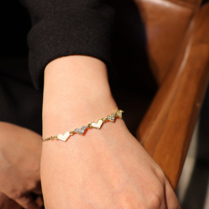 Glima Gold Hearts Bracelet – Dainty Chain with Minimalist Charm