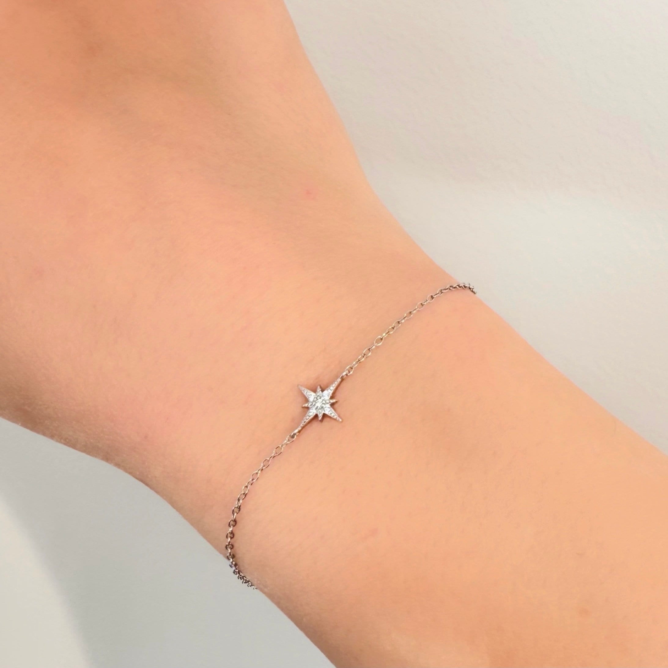 Glima North Star Bracelet – Dainty 925 Silver & 14K Gold Celestial Charm