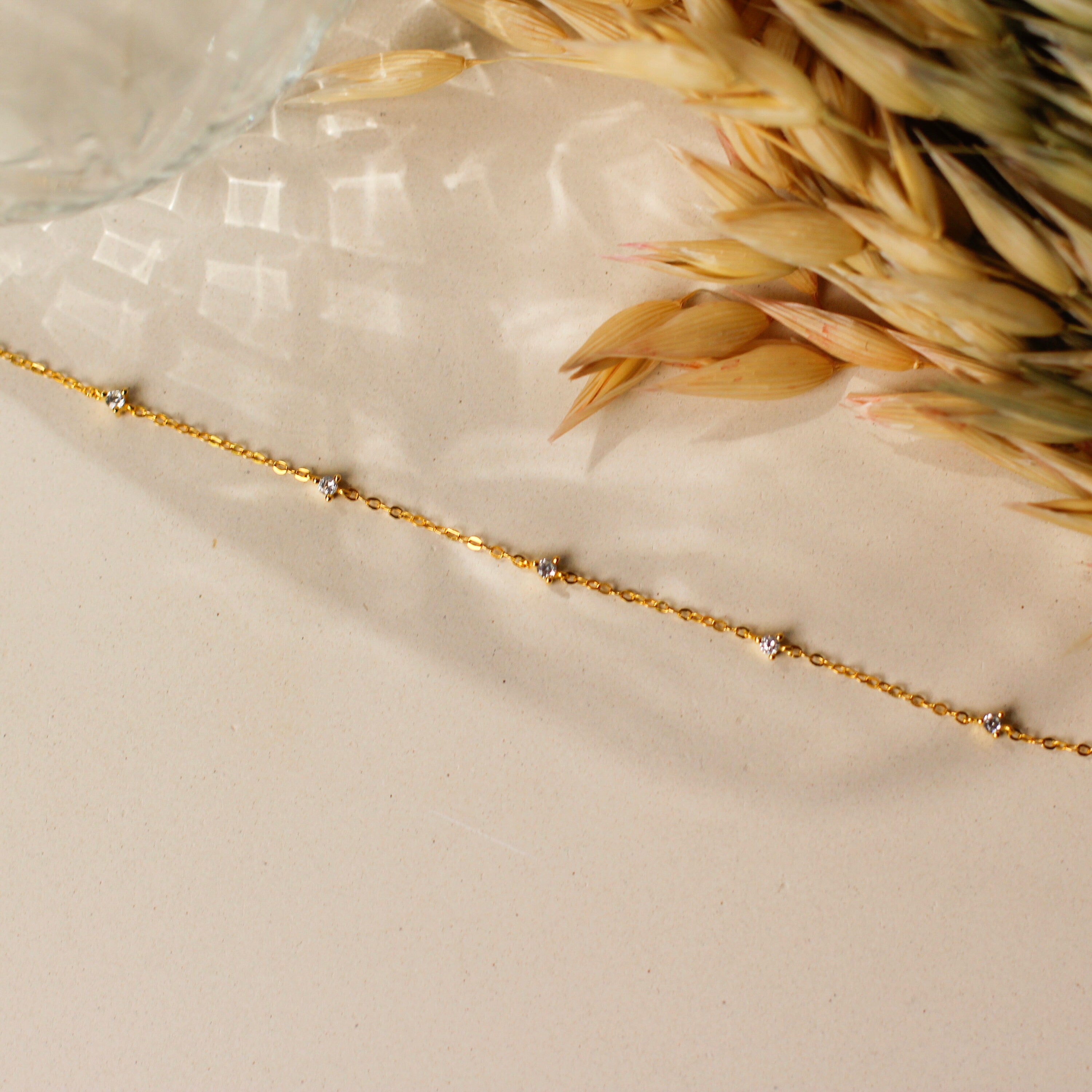 Glima Diamond Station Bracelet – Dainty Gold Solitaire Gift for Her