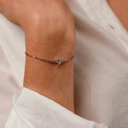 Glima Solitaire Diamond Bracelet for Women - Dainty & Elegant