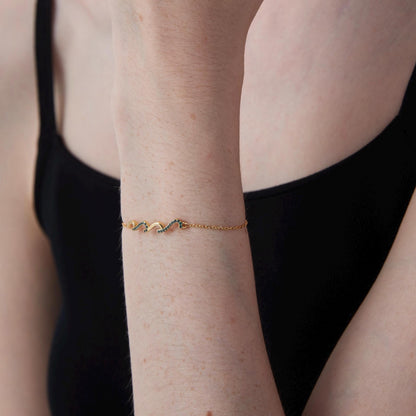 Glima Ocean Wave Bracelet – Dainty Gold & Silver Friendship Charm