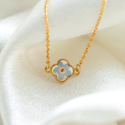 Glima Floral Resin Pendant – Bridesmaid Jewelry Gift