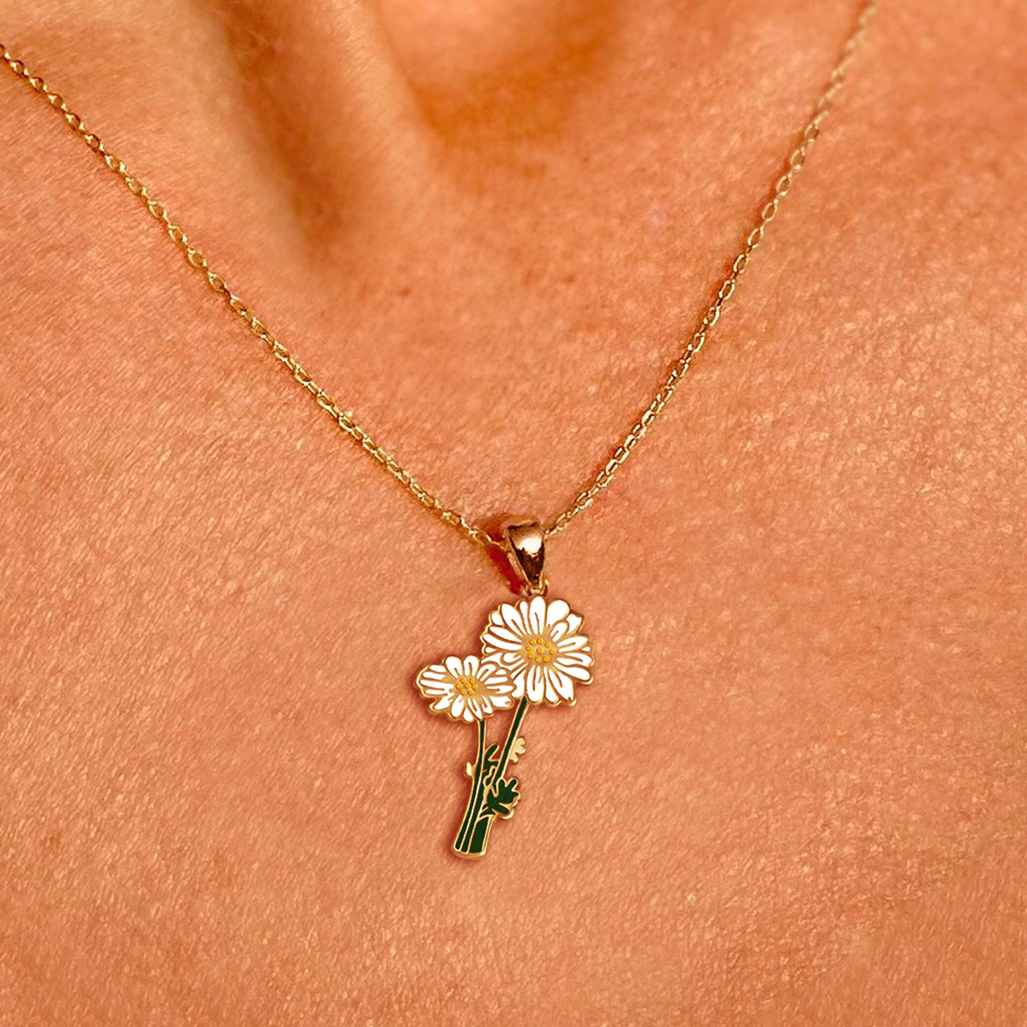 Glima Daisy Necklace – Dainty Gold Floral Pendant, April Birth Month Gift