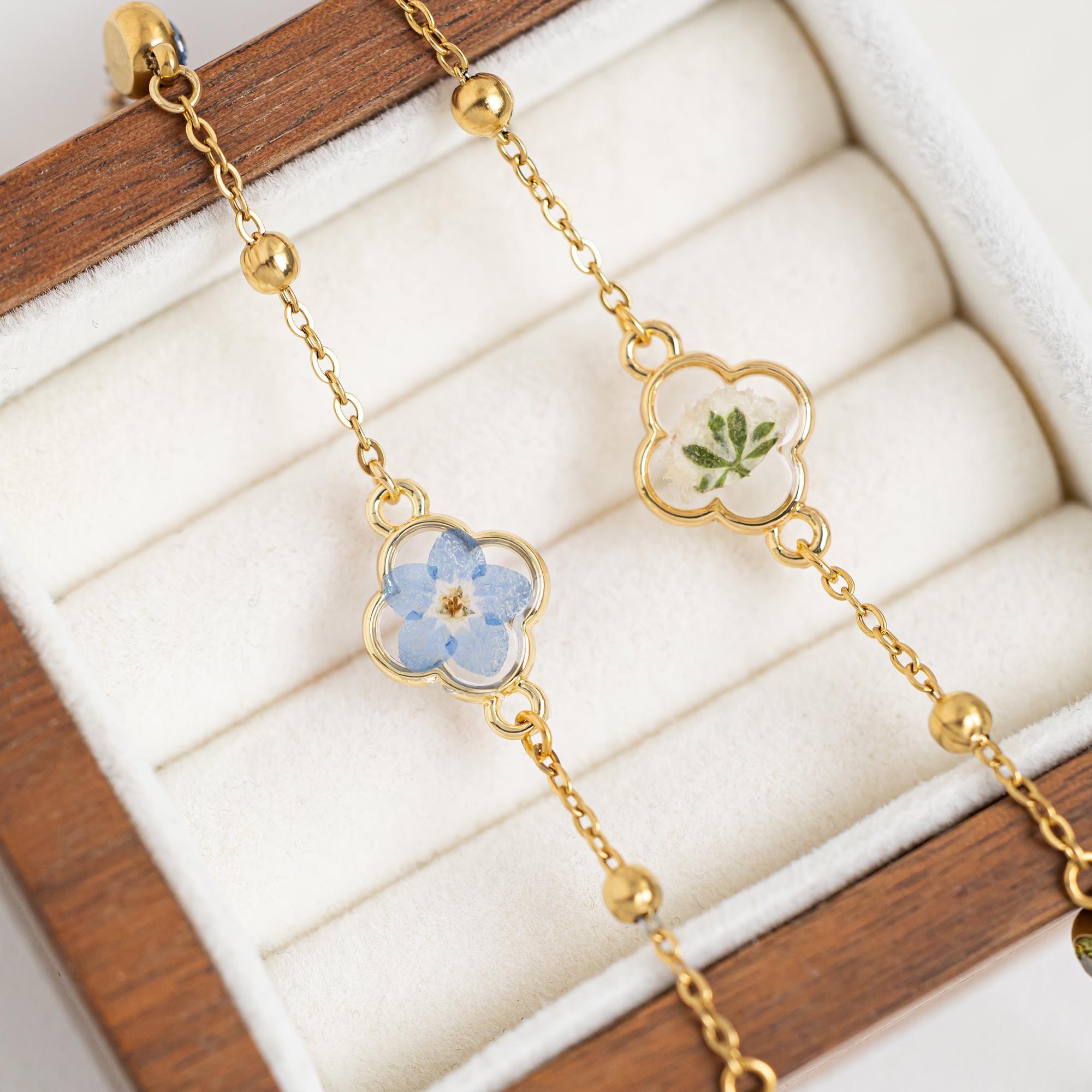 Glima Custom Birthstone Flower Bracelet – Forget Me Not & Baby’s Breath Gift