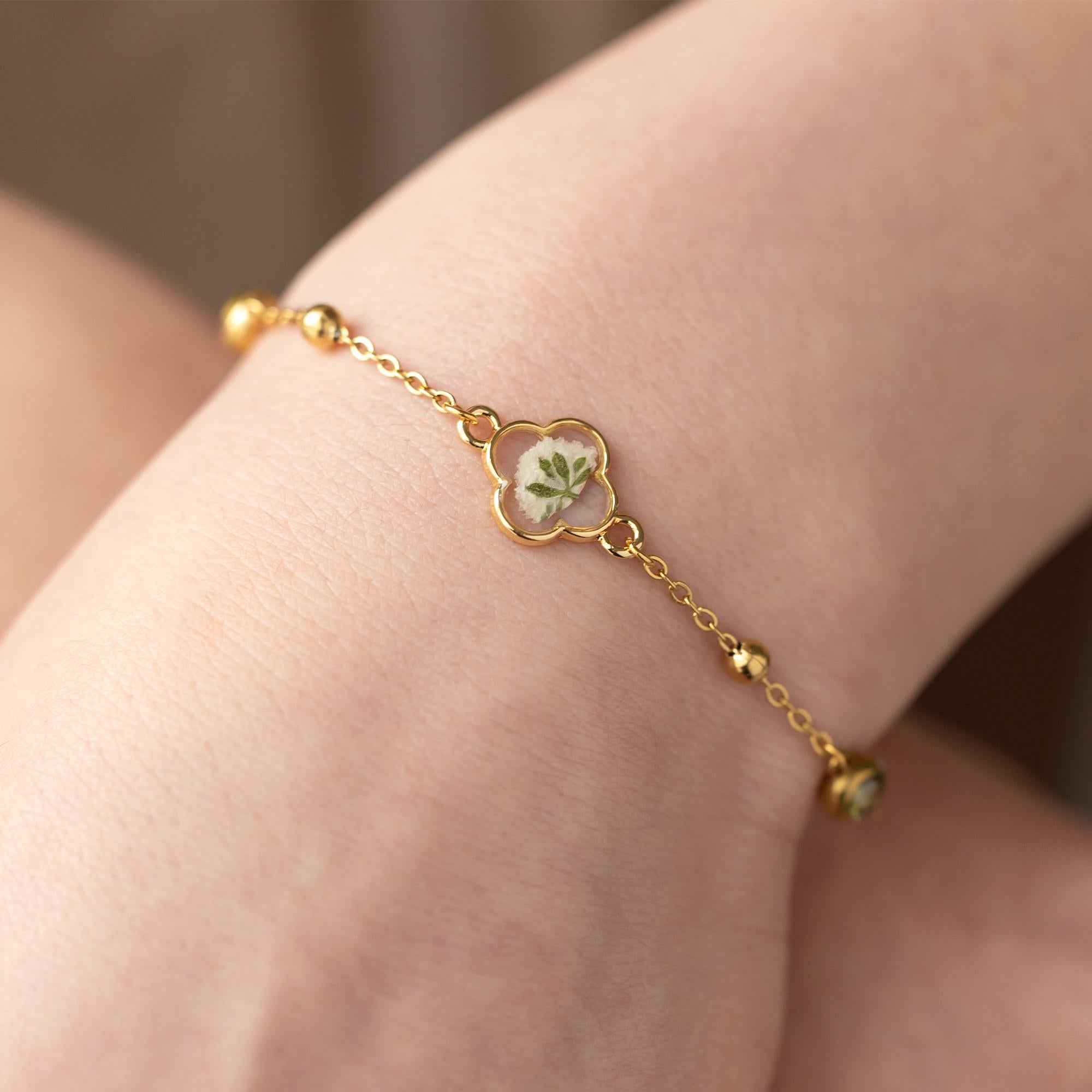 Glima Custom Birthstone Flower Bracelet – Forget Me Not & Baby’s Breath Gift