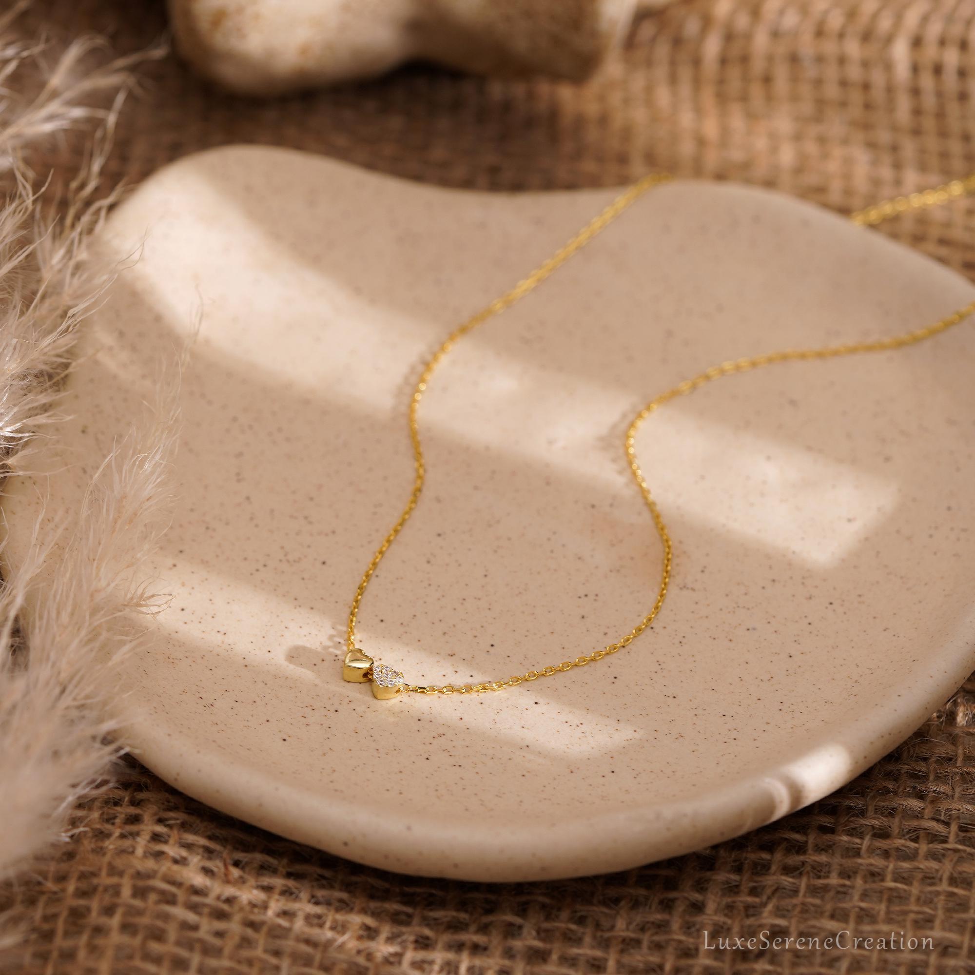 Glima Double Heart Gold Necklace – Dainty 14K Pendant for Women & Moms