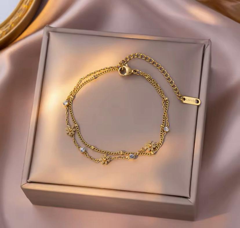 Glima Dainty Flower Bracelet – Double-Layer Gold Steel with Crystals