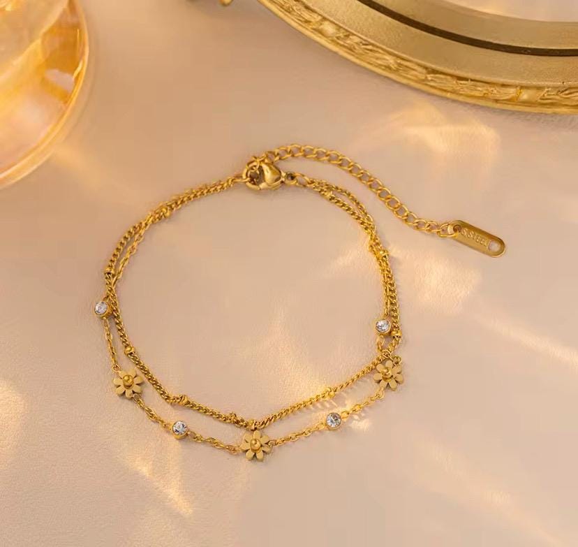 Glima Dainty Flower Bracelet – Double-Layer Gold Steel with Crystals